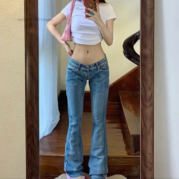 Handmade Hello Kitty low rise / straight leg jeans - Picture 2 of 4